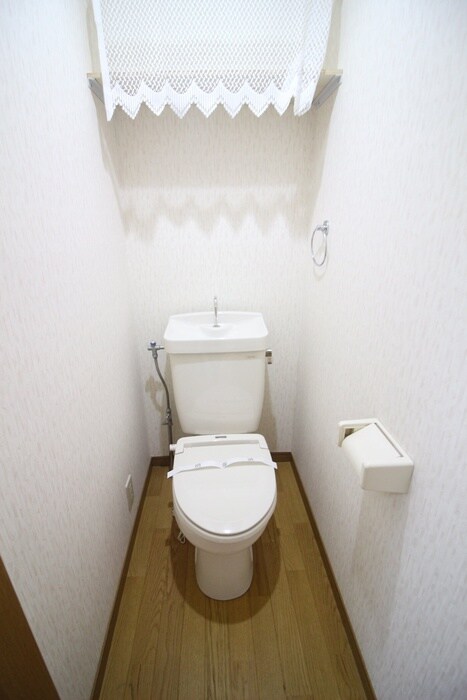 物件内観写真14　(トイレ)