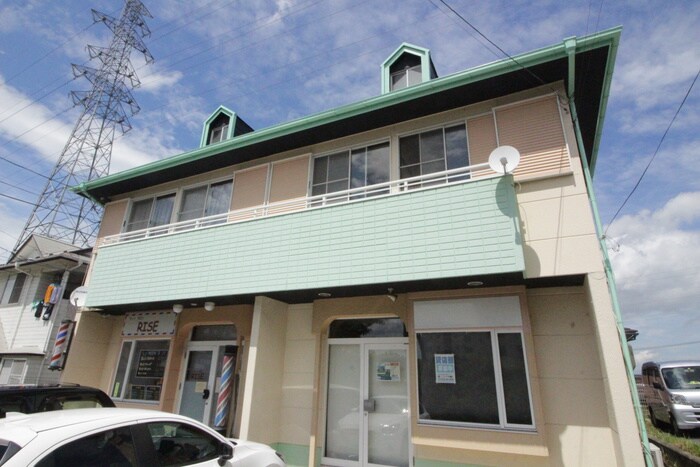 物件外観写真2　(外観写真)