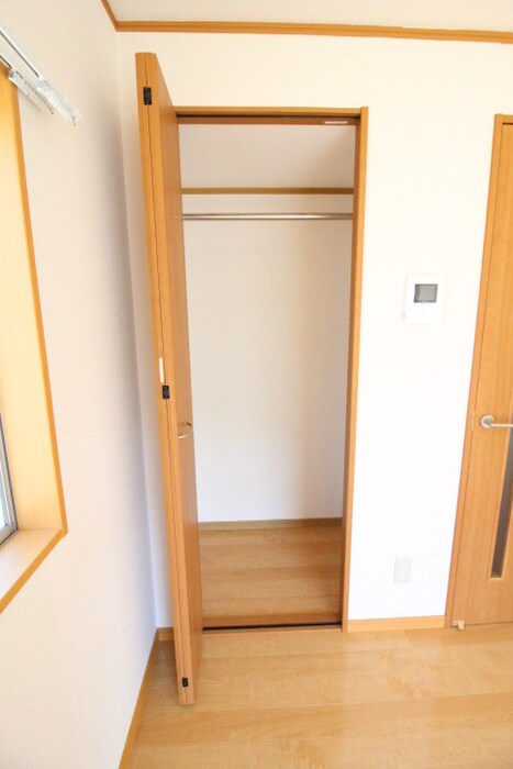 物件内観写真11　(収納)