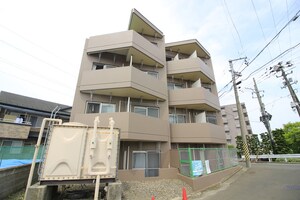 サンパレス苦竹外観写真