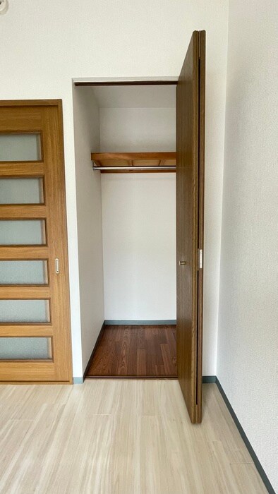 物件内観写真13　(収納)
