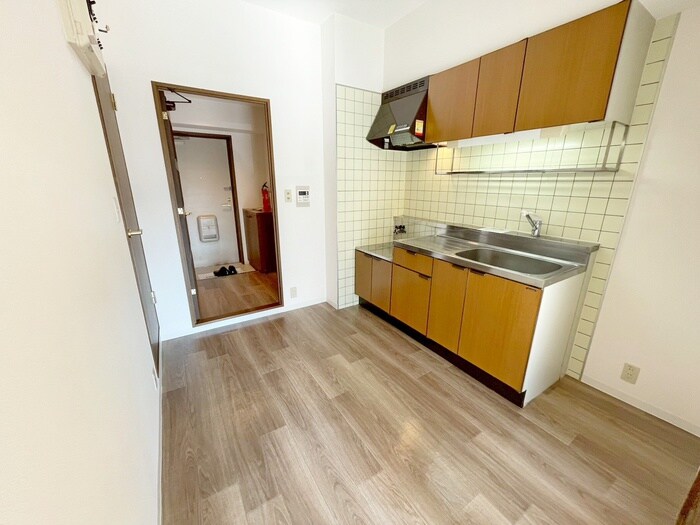 物件内観写真16　(内観写真)