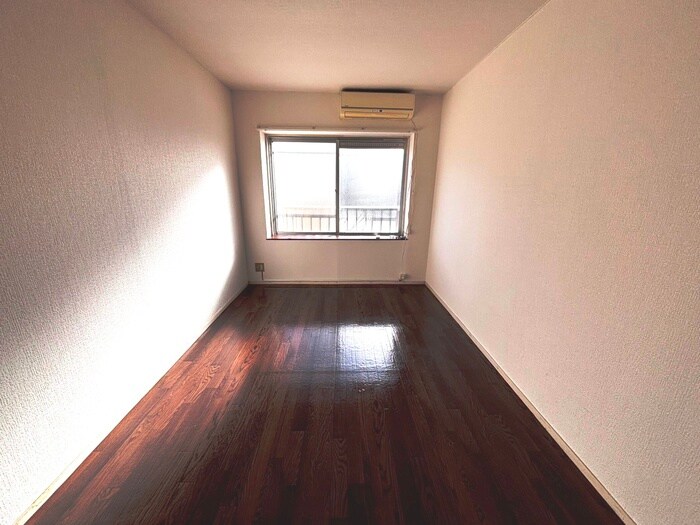 物件内観写真11　(居室)