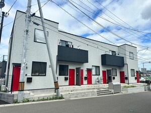 ポミエ富沢西外観写真
