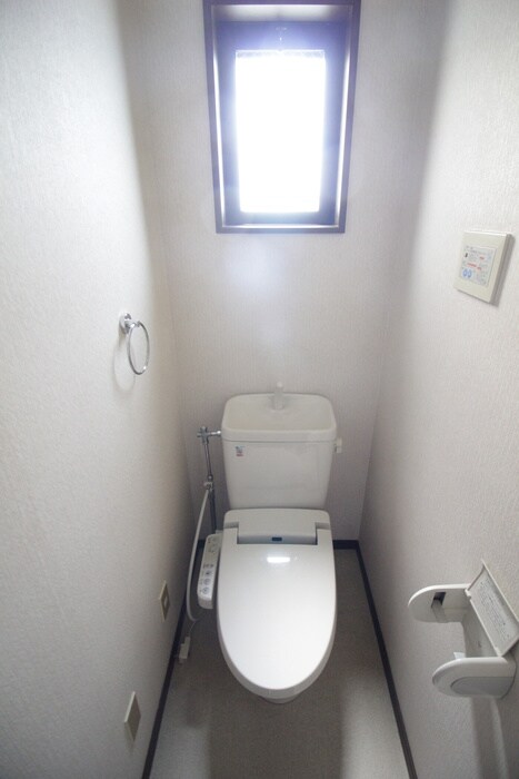 物件内観写真13　(トイレ)