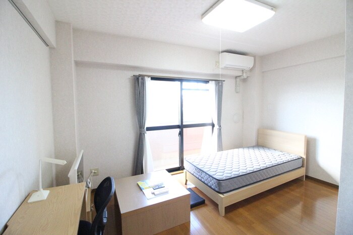 物件内観写真7　(居室)