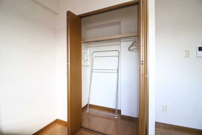 物件内観写真11　(収納)