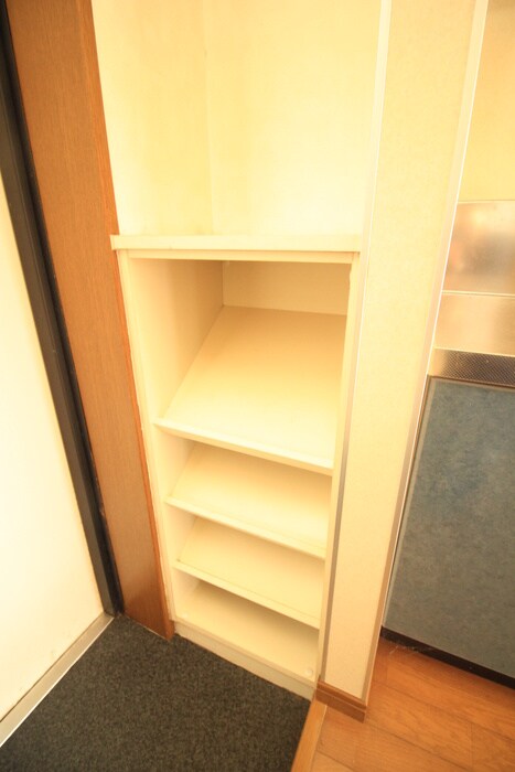 物件内観写真15　(靴箱)
