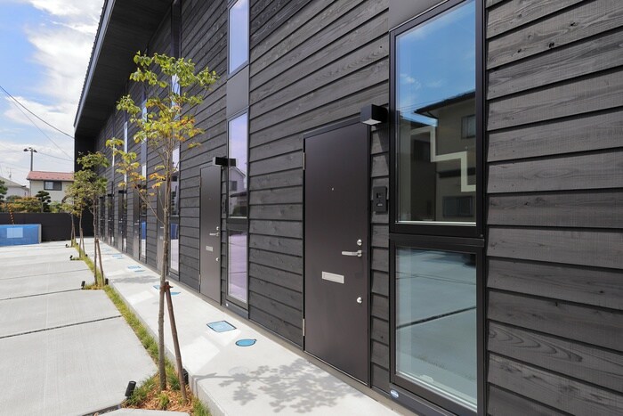 物件外観写真4　(駐輪場)