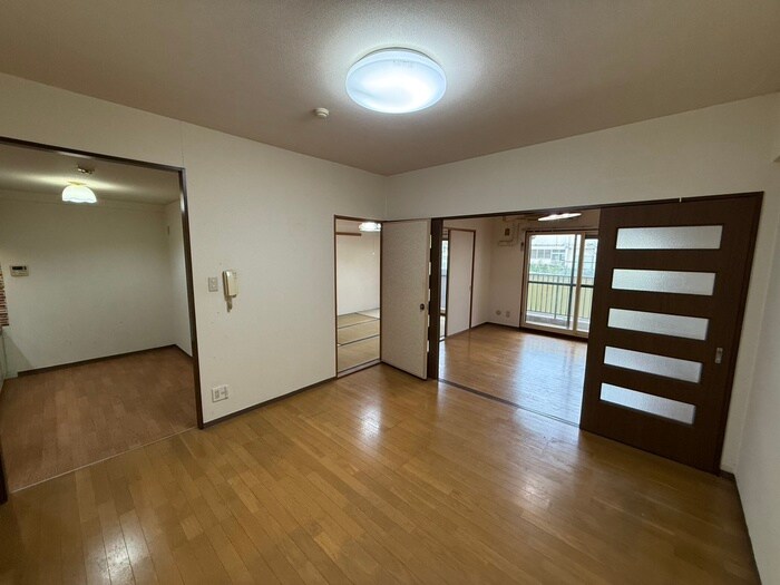 物件内観写真7　(居室)