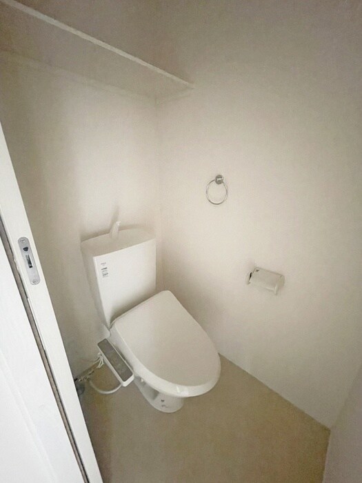 物件内観写真10　(トイレ)
