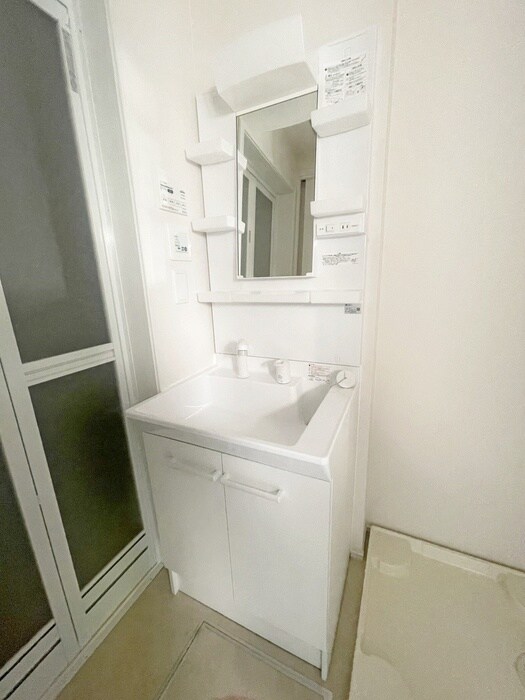 物件内観写真11　(洗面)