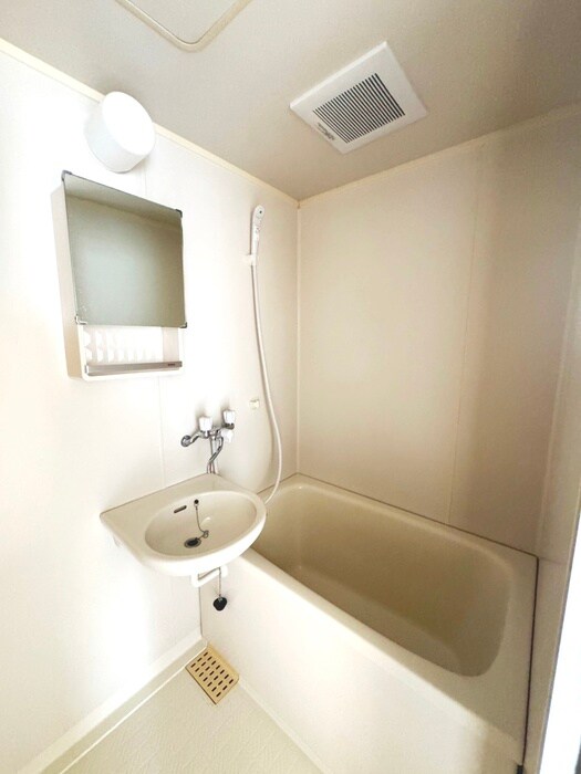 物件内観写真10　(バス／シャワールーム等)