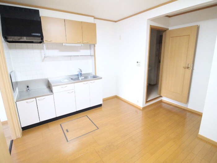 物件内観写真8　(居室)