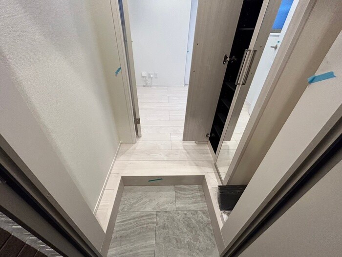 物件内観写真20　(玄関)