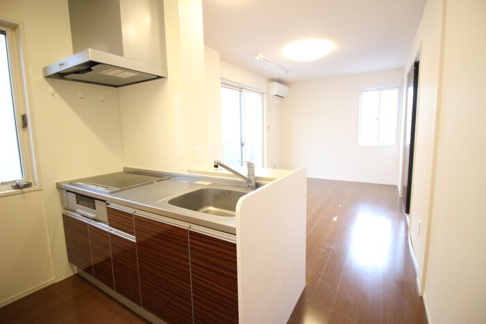 物件内観写真8　(居室)