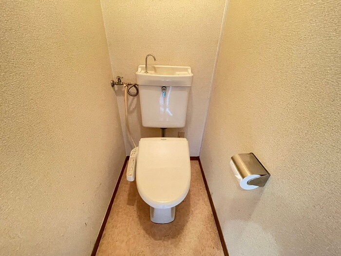 物件内観写真11　(トイレ)