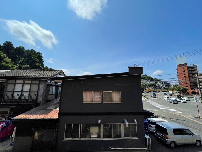 物件内観写真16　(室内からの展望)