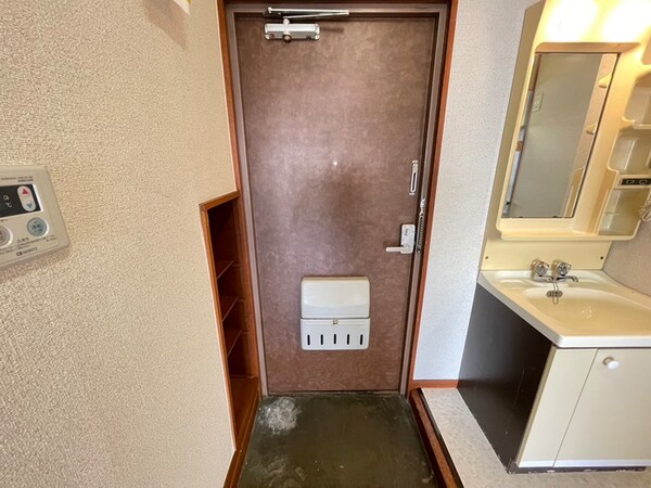 玄関