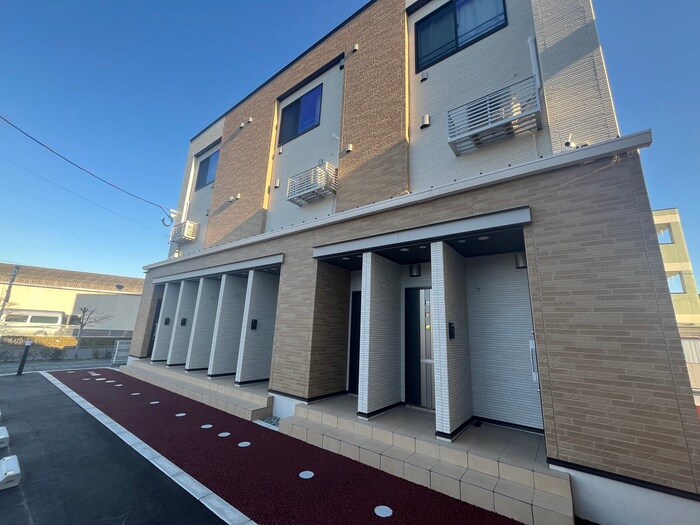 物件外観写真6　(外観写真)