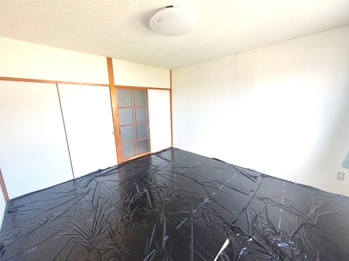 物件内観写真8　(居室)