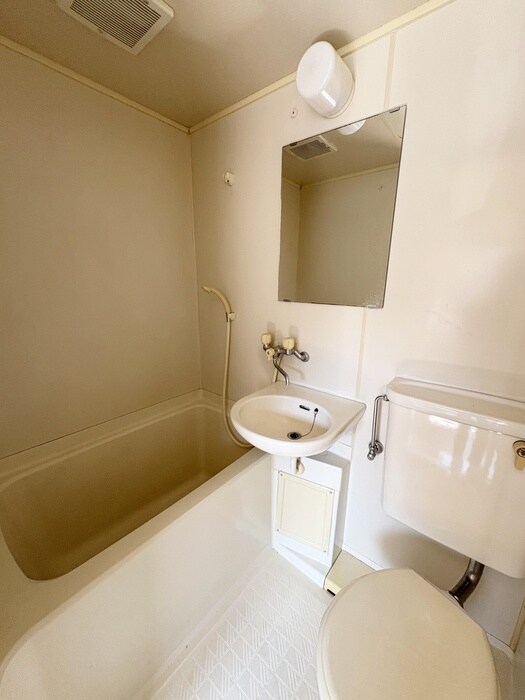 物件内観写真10　(バス／シャワールーム等)