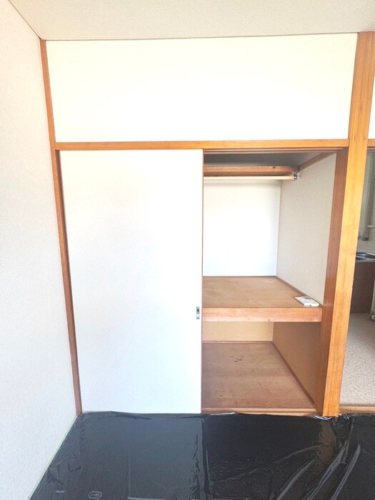 物件内観写真11　(収納)