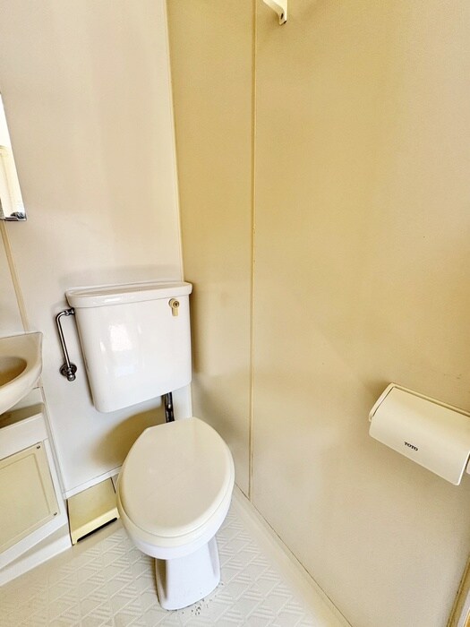 物件内観写真11　(トイレ)