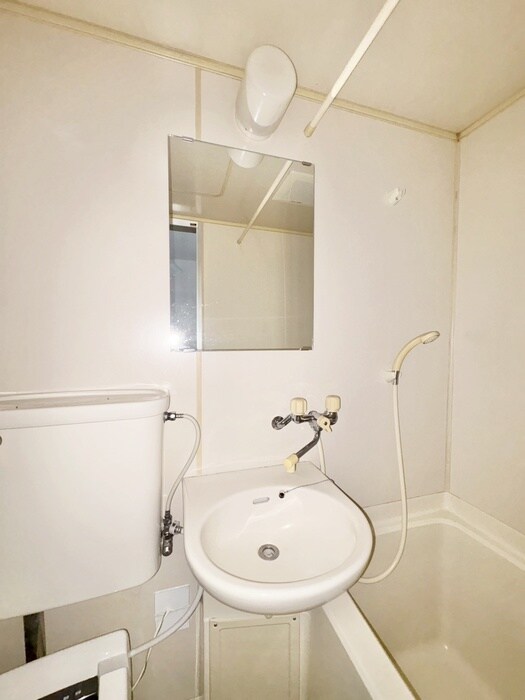 物件内観写真12　(洗面)