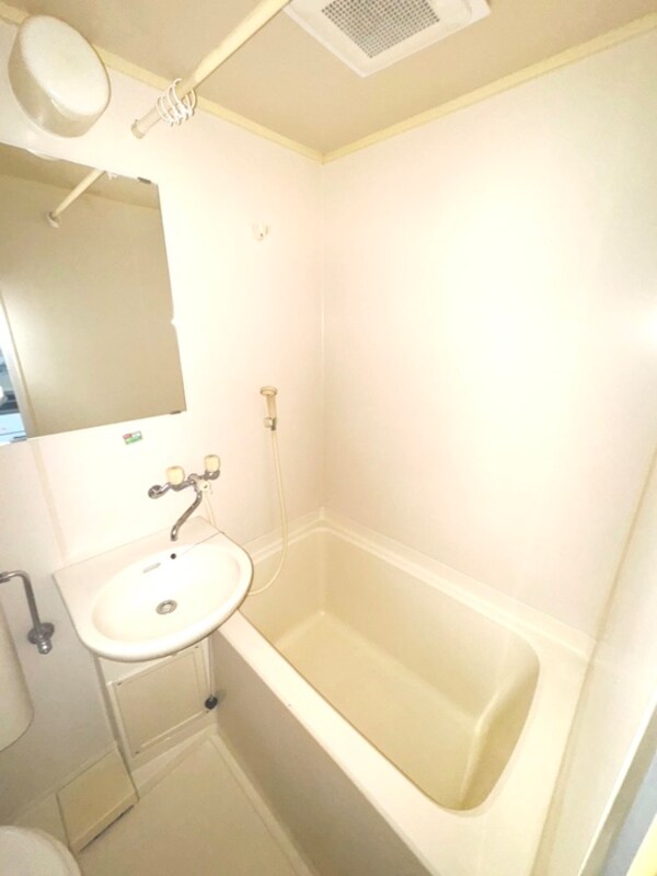 バス／シャワールーム等