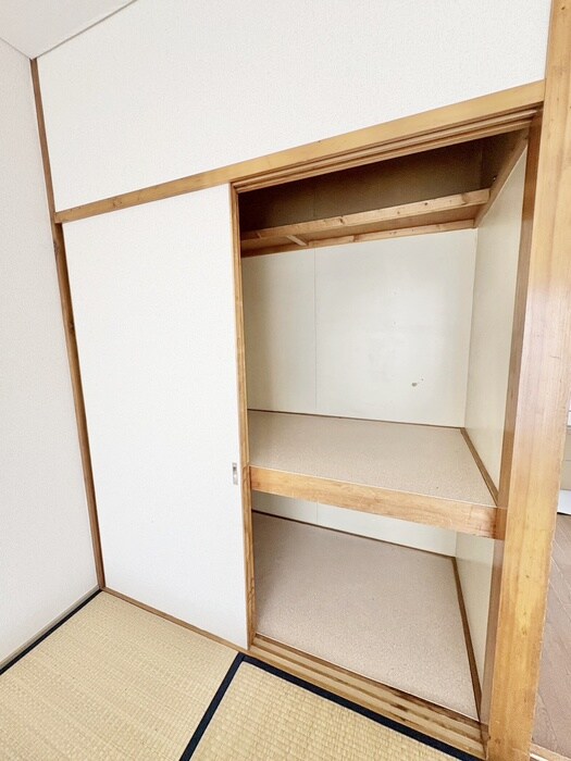 物件内観写真14　(収納)