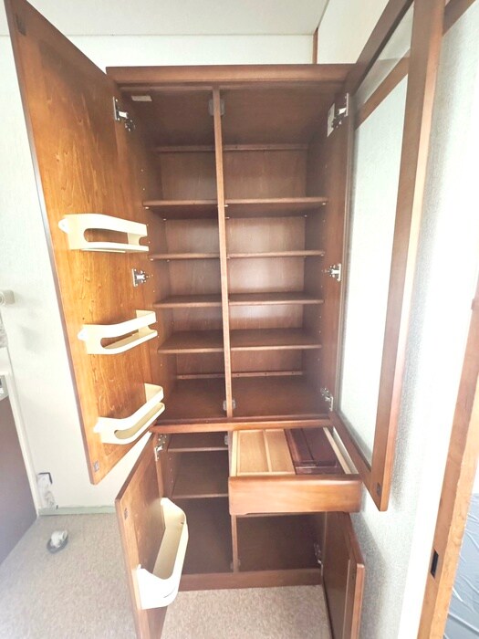 物件内観写真17　(収納)