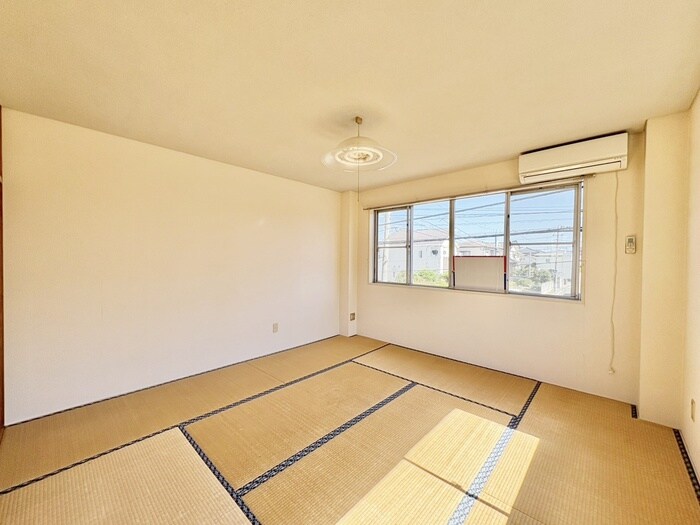 物件内観写真19　(居室)