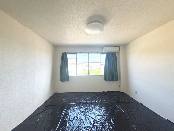 物件内観写真21　(居室)