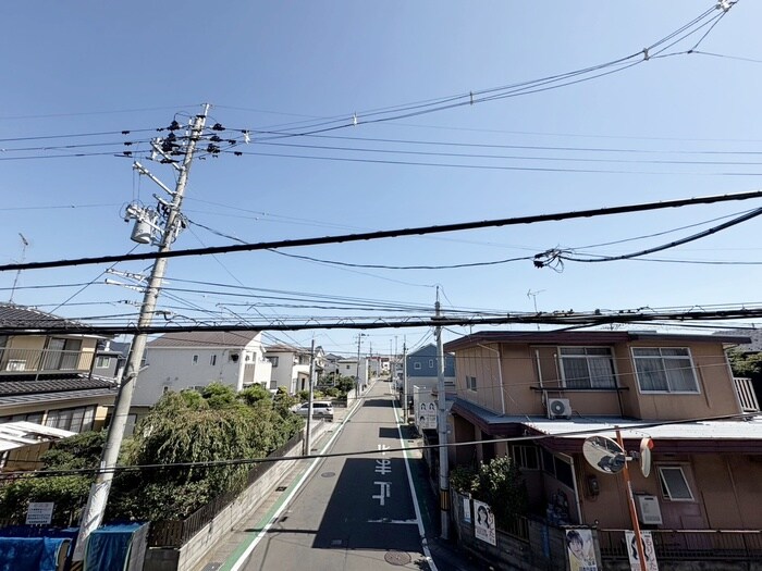 物件内観写真22　(室内からの展望)