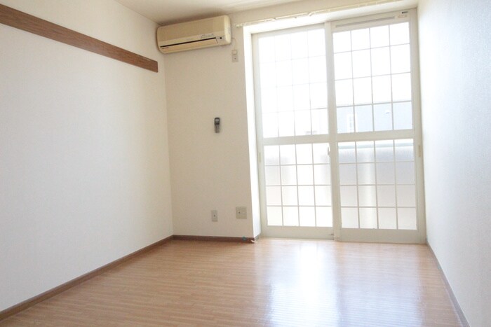 物件内観写真16　(居室)