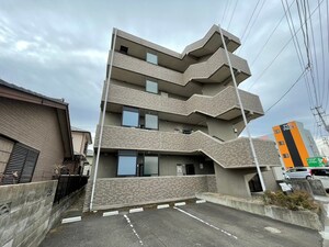 アブリール外観写真