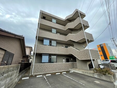 アブリール外観写真