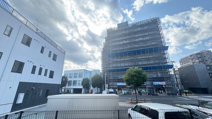 物件内観写真20　(室内からの展望)