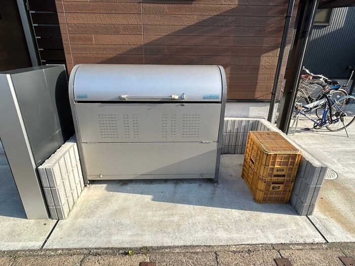 物件外観写真6　(建物設備)