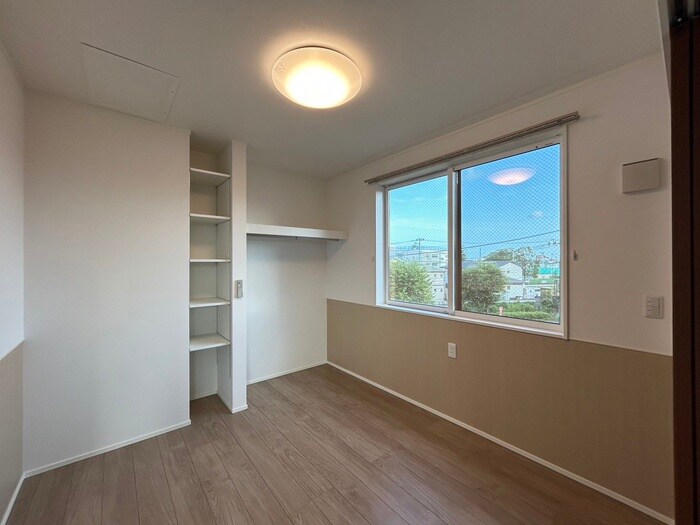 物件内観写真18　(居室)