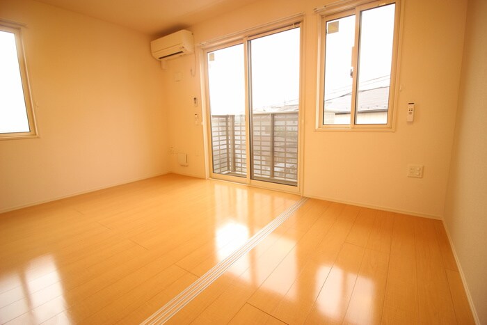 物件内観写真14　(居室)