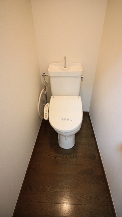 物件内観写真9　(トイレ)