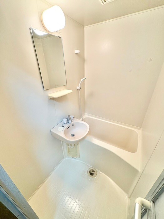 物件内観写真10　(バス／シャワールーム等)