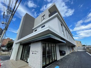 ヴァンデミエール高砂外観写真