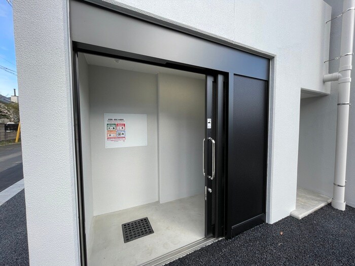 物件外観写真5　(建物設備)