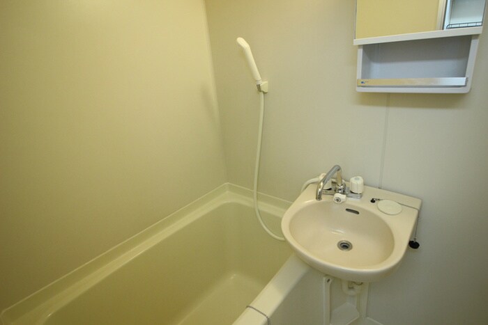 物件内観写真10　(バス／シャワールーム等)