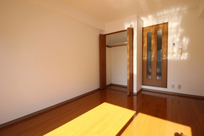 物件内観写真13　(居室)