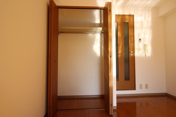 物件内観写真17　(収納)