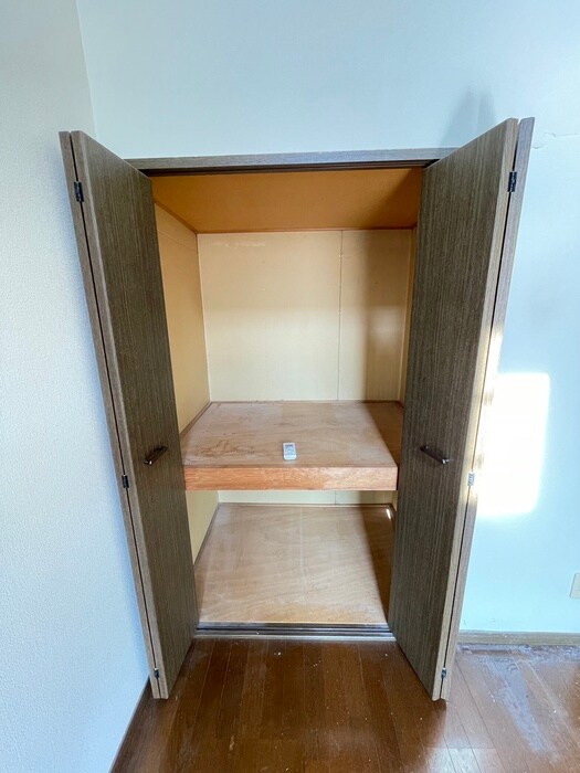 物件内観写真13　(収納)